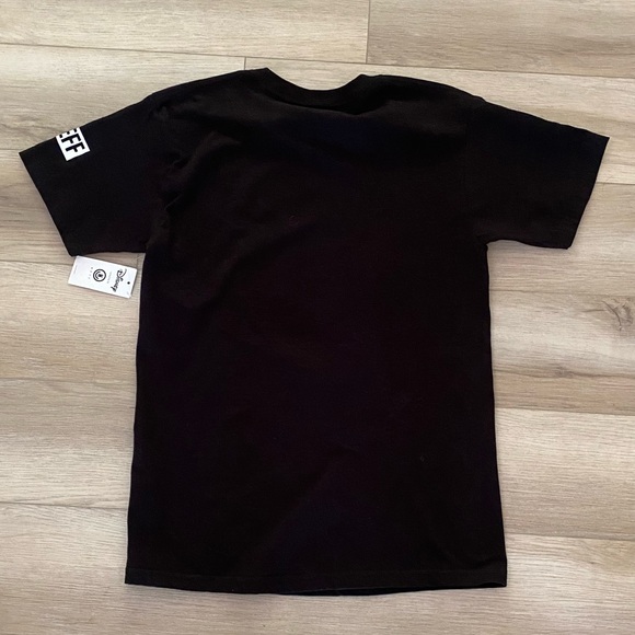 Disney Collection by Neff Tee Size Small *nwt - Picture 3 of 4